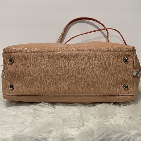 COACH pebbled leather tote embossed snake print accent zip top adjustable strap - Picture 10 of 16